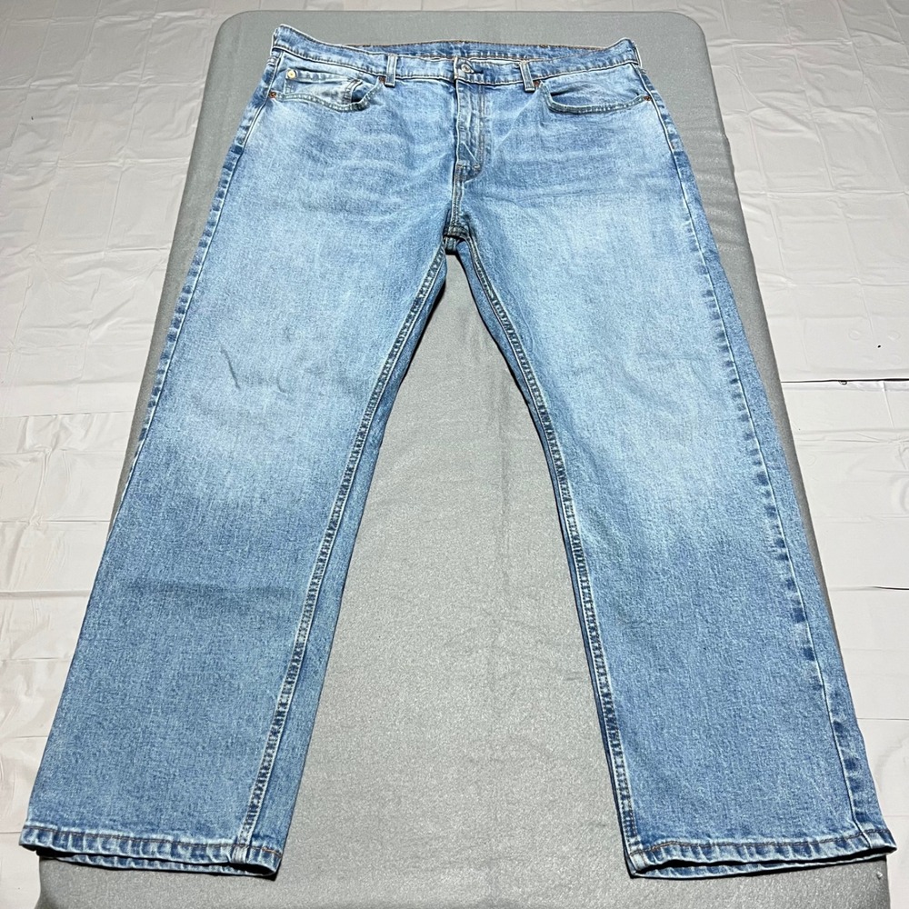 Levis 505 Regular Fit Straight Leg Jeans Mens 40x30 Medium Wash Blue 00505-1456